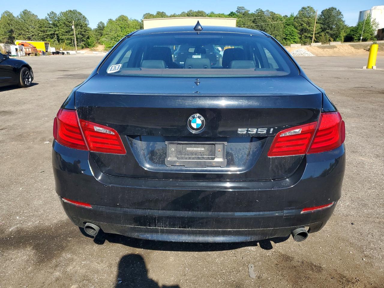 2011 BMW 535 XI photo 11