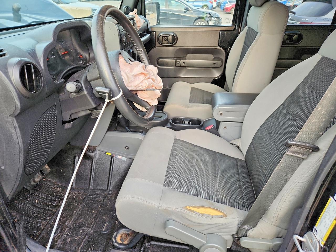 2009 JEEP WRANGLER UNLIMITED X photo 13