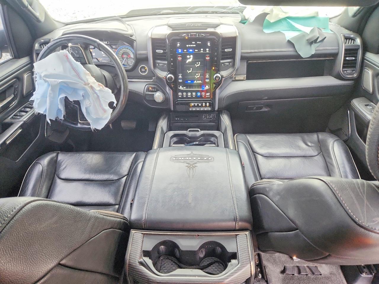 2019 RAM 1500 LIMITED photo 15