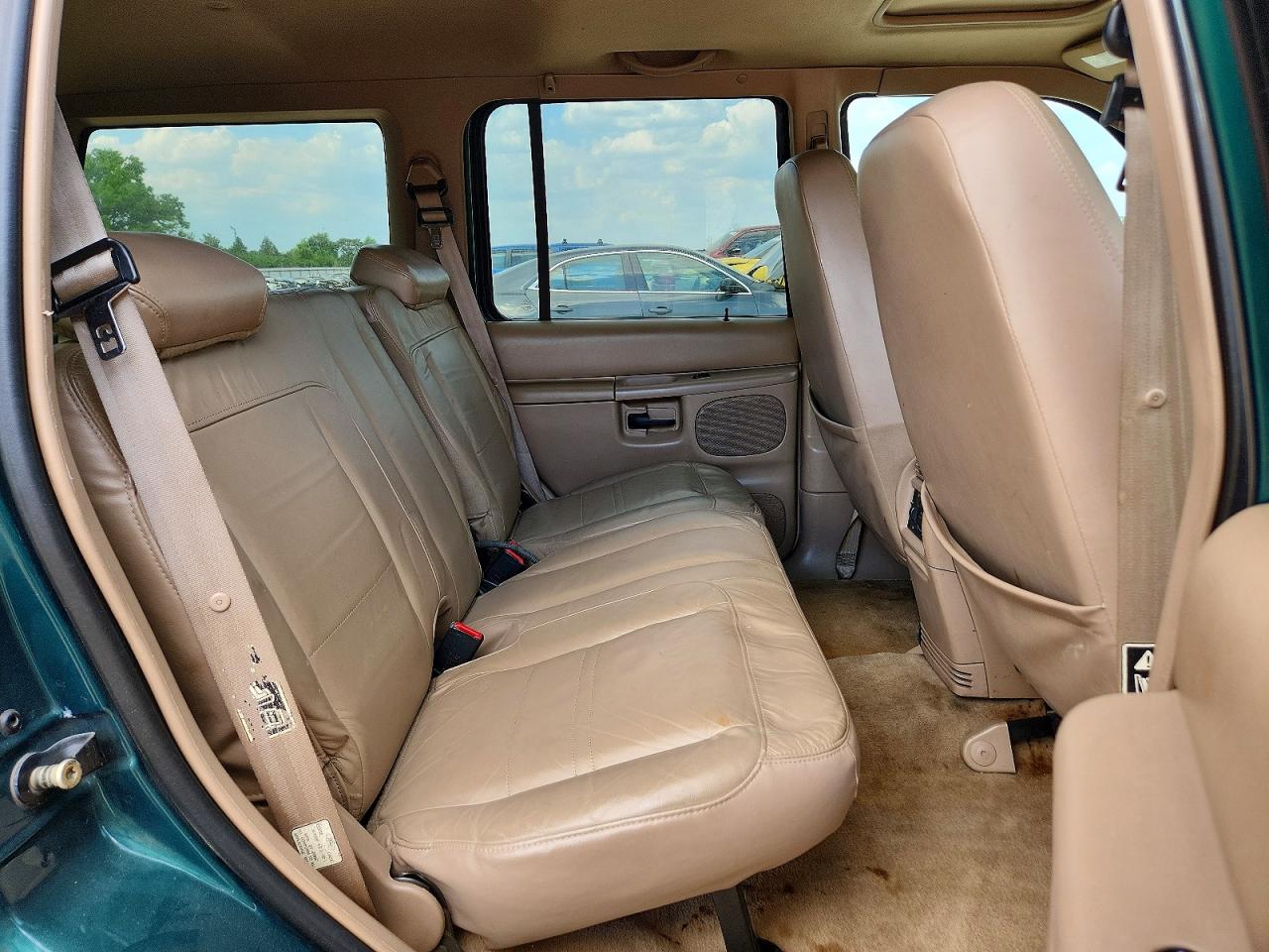 2001 FORD EXPLORER EDDIE BAUER photo 21