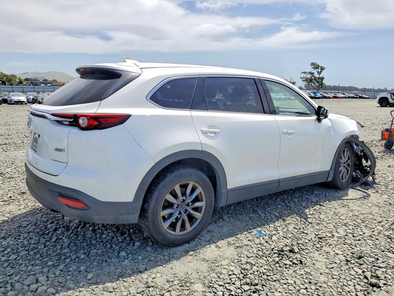 2018 MAZDA CX-9 TOURING photo 7