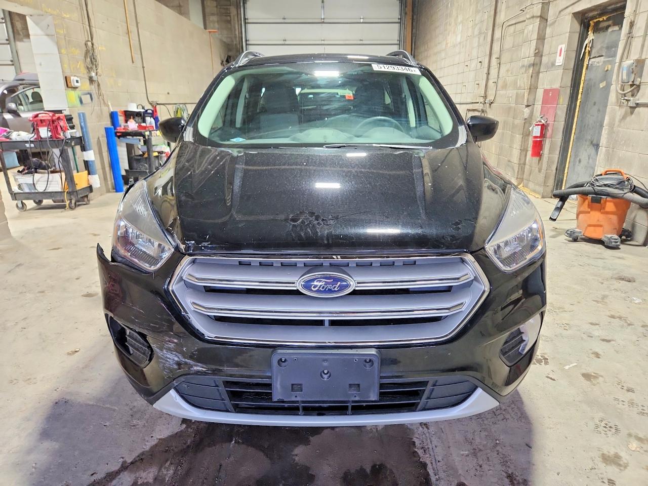 2018 FORD ESCAPE SE photo 9
