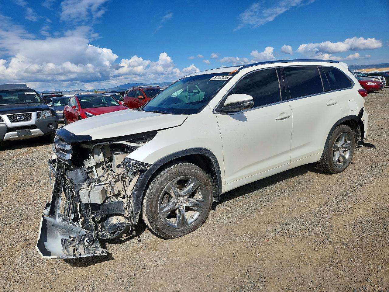 2017 TOYOTA HIGHLANDER