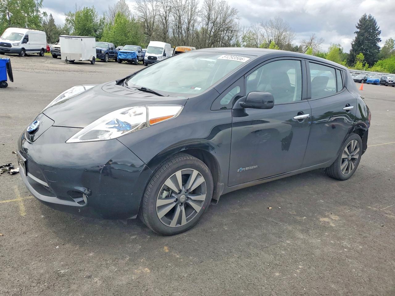 2015 NISSAN LEAF