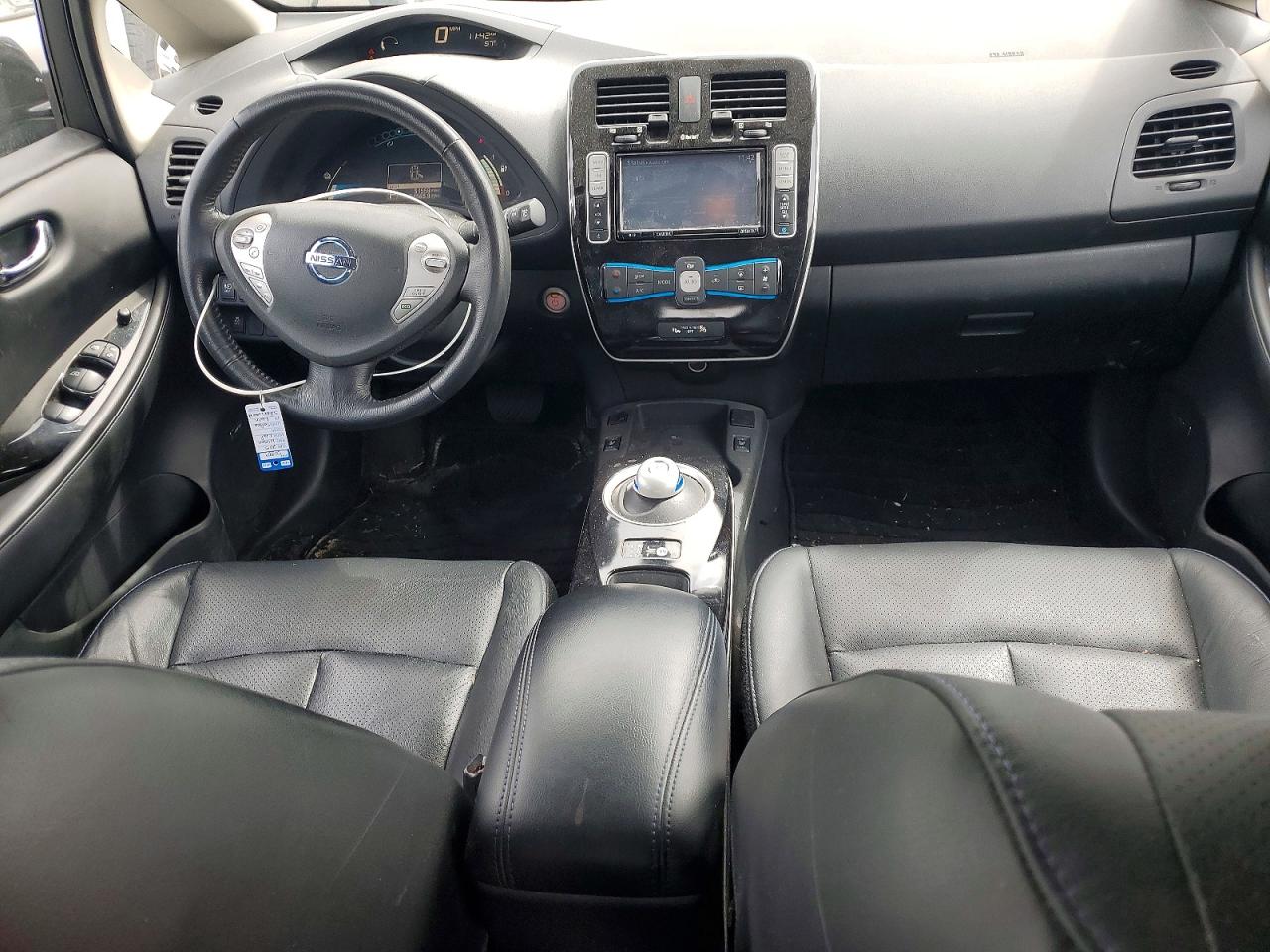 2015 NISSAN LEAF S photo 15