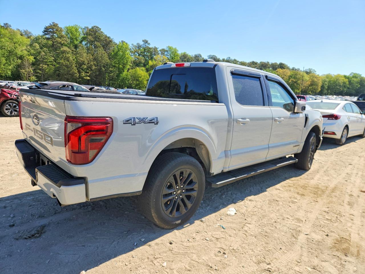 2024 FORD F150 LARIAT photo 3
