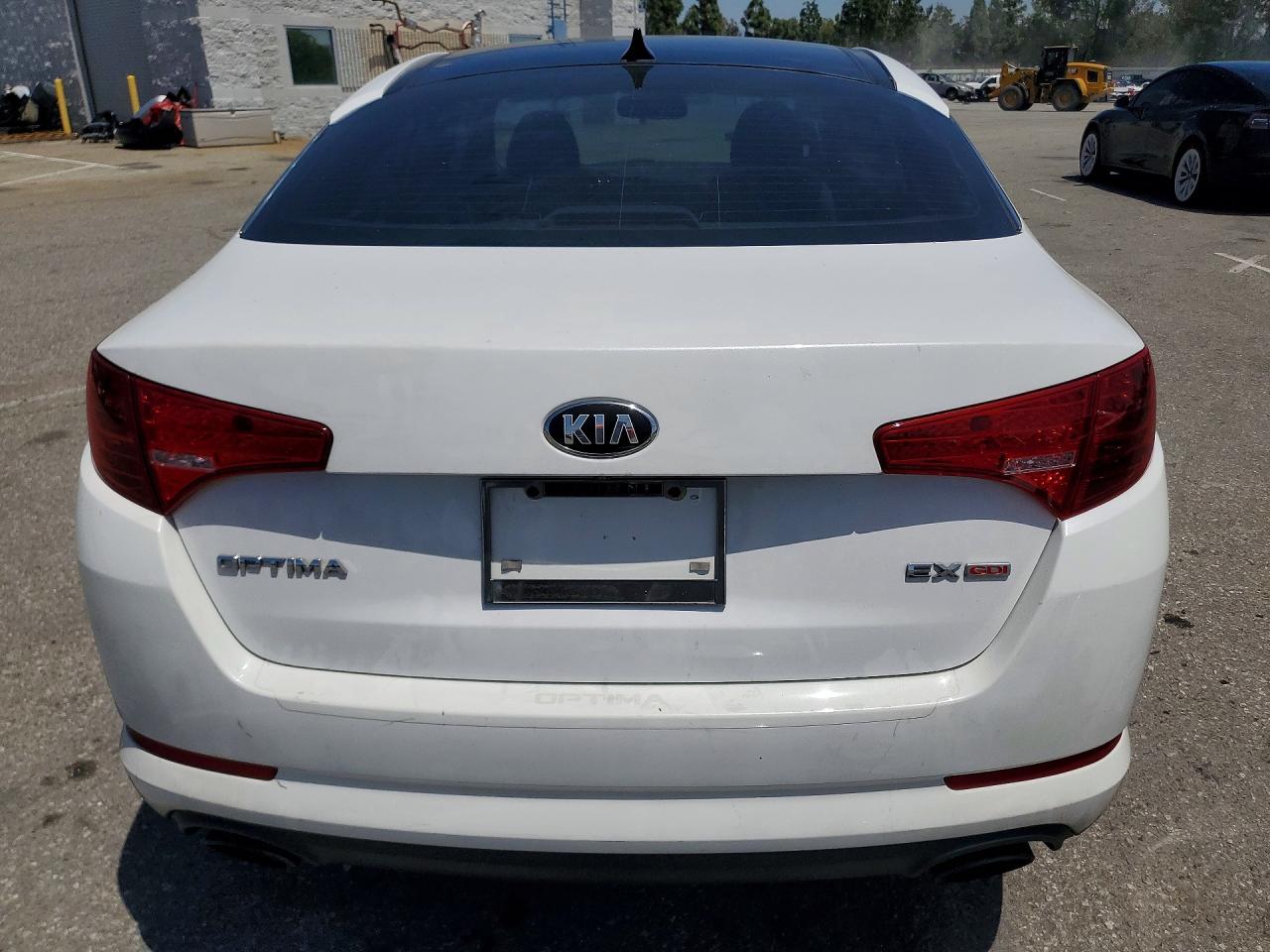 2013 KIA OPTIMA photo 11