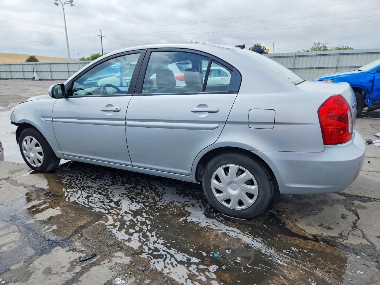 2010 HYUNDAI ACCENT GLS photo 4