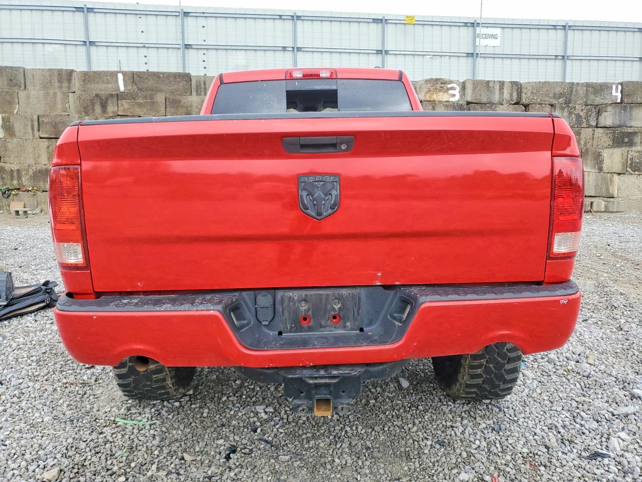 2010 DODGE RAM 1500 photo 11