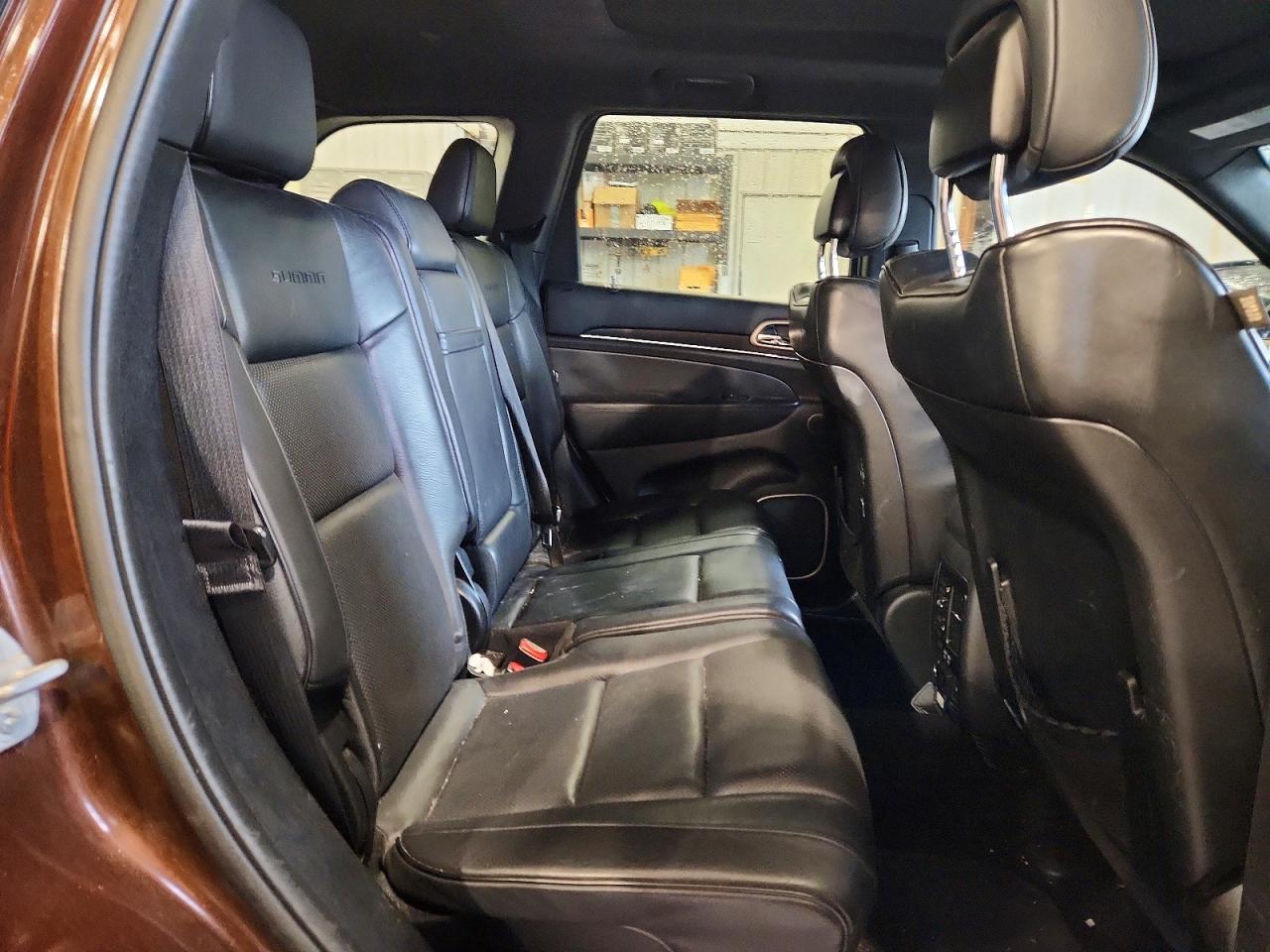 2015 JEEP GRAND CHEROKEE SUMMIT photo 19