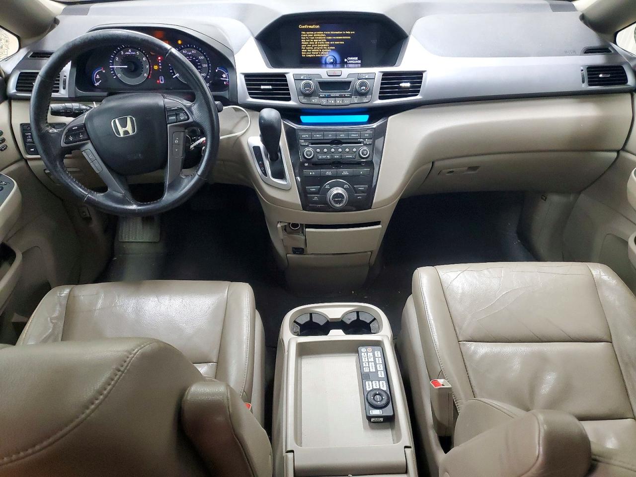 2012 HONDA ODYSSEY TOURING photo 8