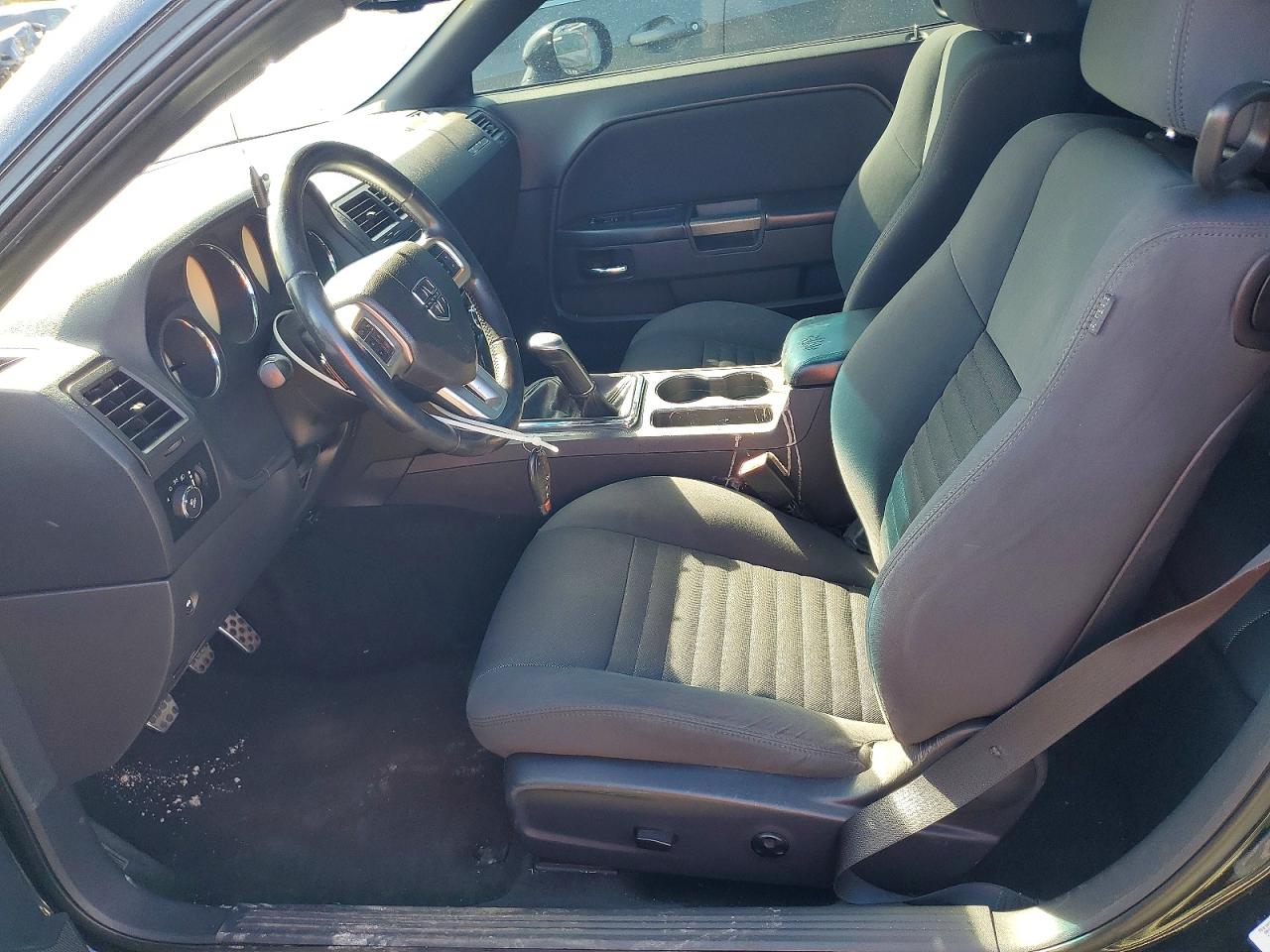 2012 DODGE CHALLENGER R photo 13