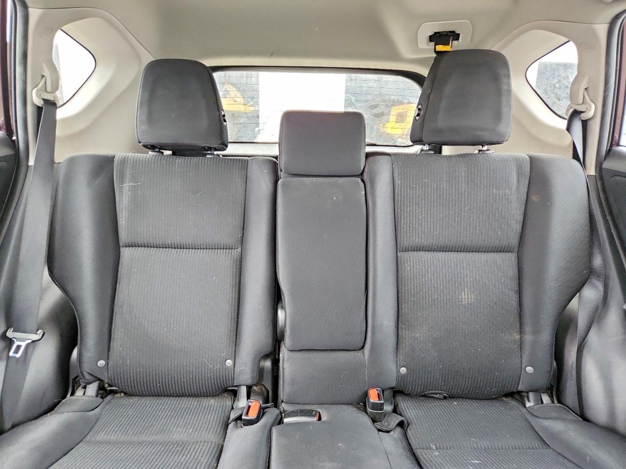 2016 TOYOTA RAV4 LE photo 28