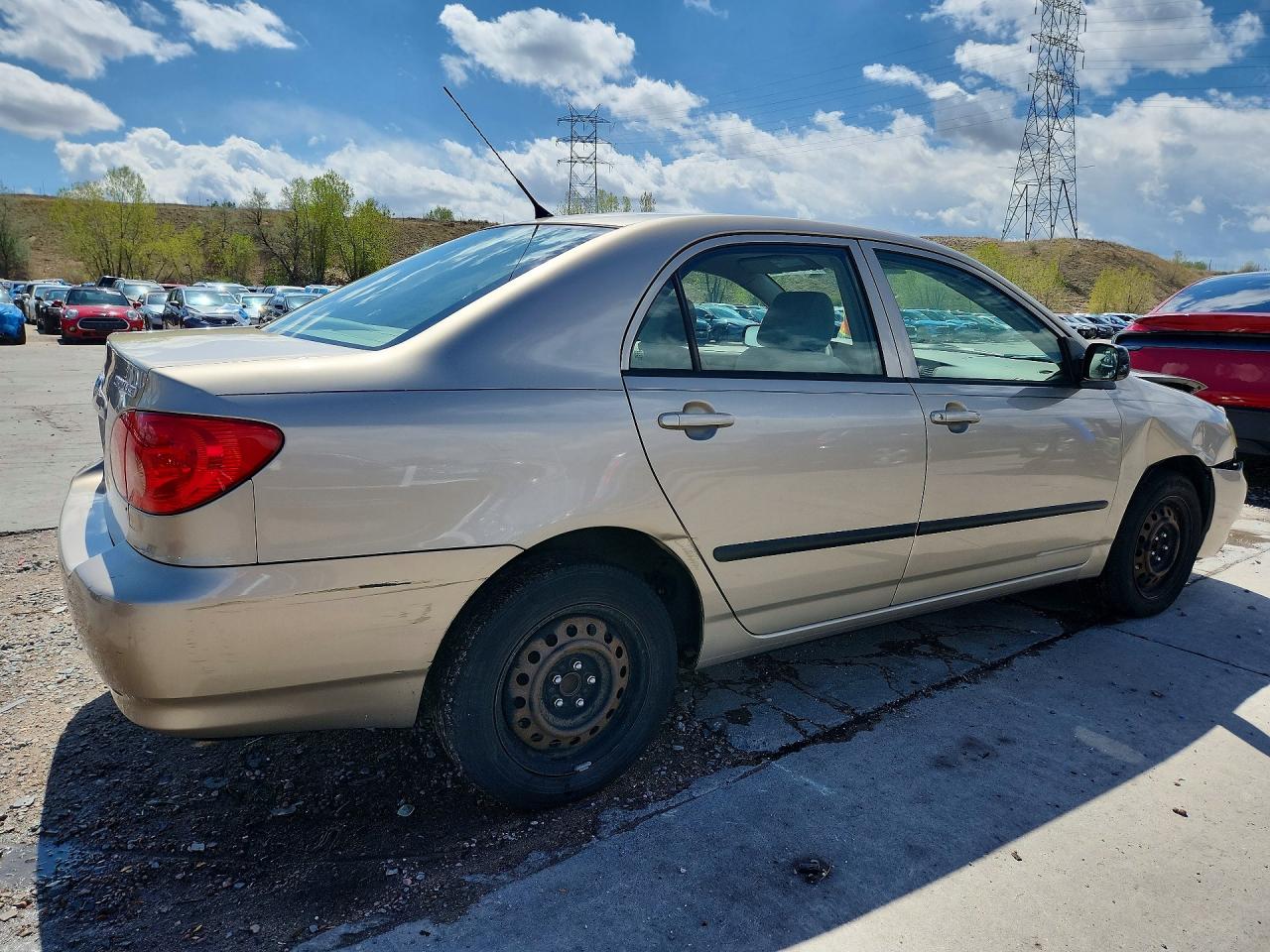 2005 TOYOTA COROLLA CE photo 5