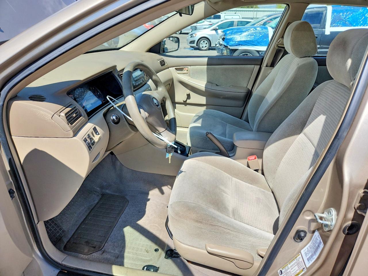 2005 TOYOTA COROLLA CE photo 13