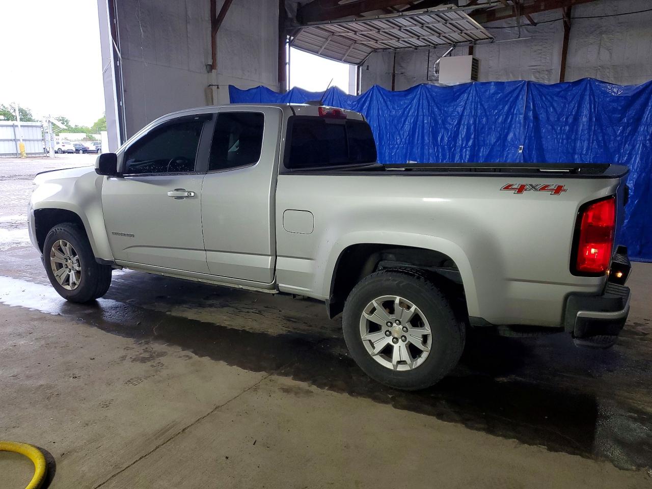 2018 CHEVROLET COLORADO LT photo 2