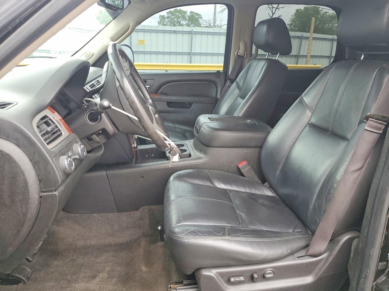 2013 CHEVROLET TAHOE K1500 LT photo 19