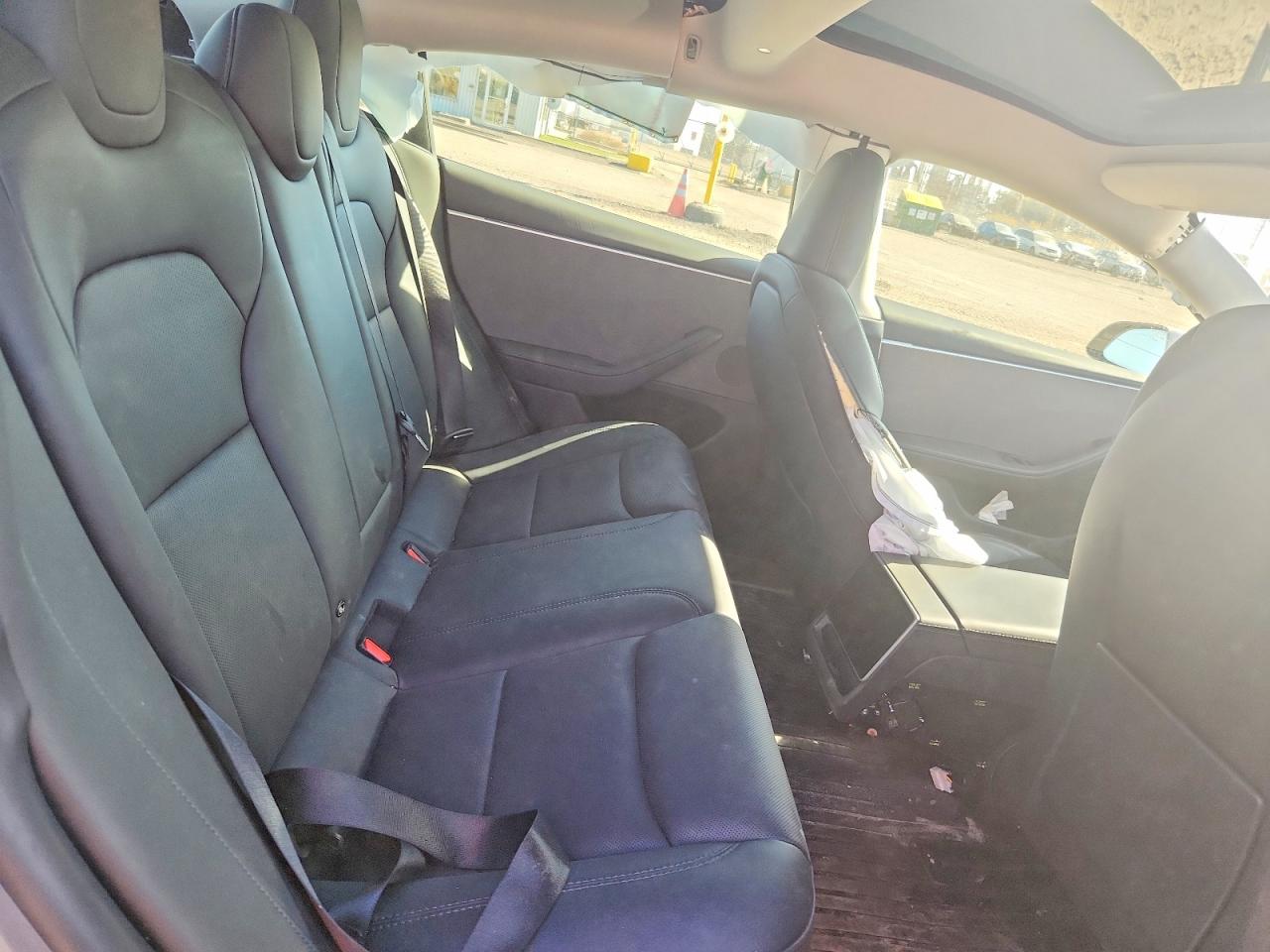 2024 TESLA MODEL 3 photo 28