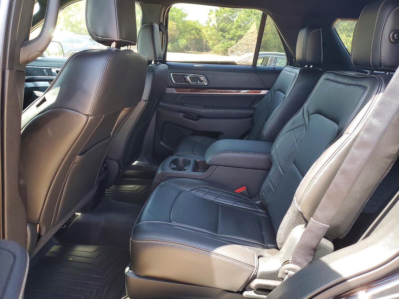 2018 FORD EXPLORER PLATINUM photo 31