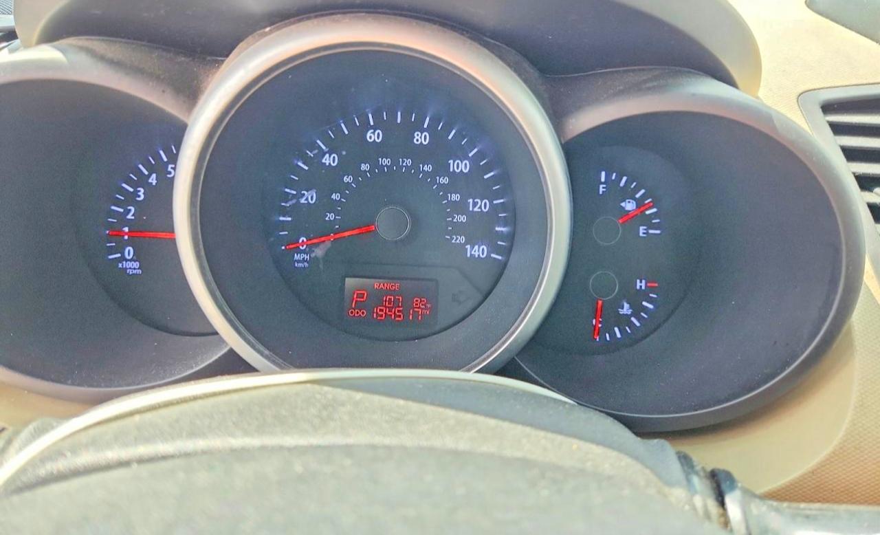 2013 KIA SOUL photo 25