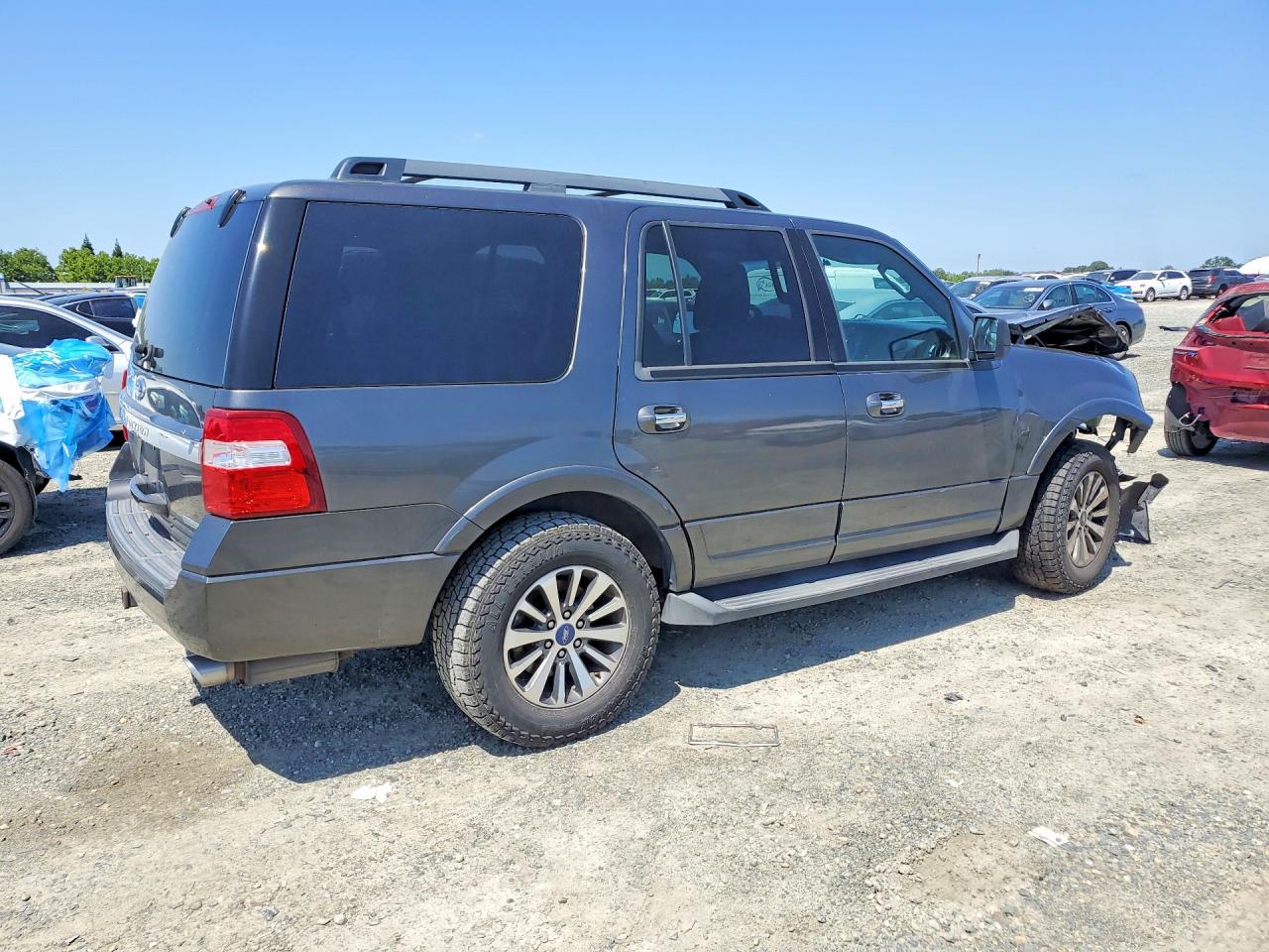 2017 FORD EXPEDITION XLT photo 7