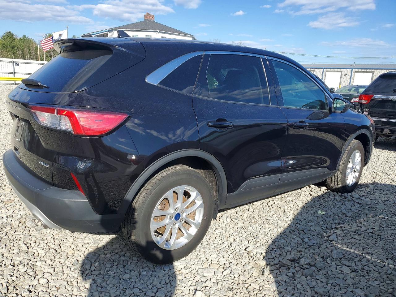 2022 FORD ESCAPE SE photo 5