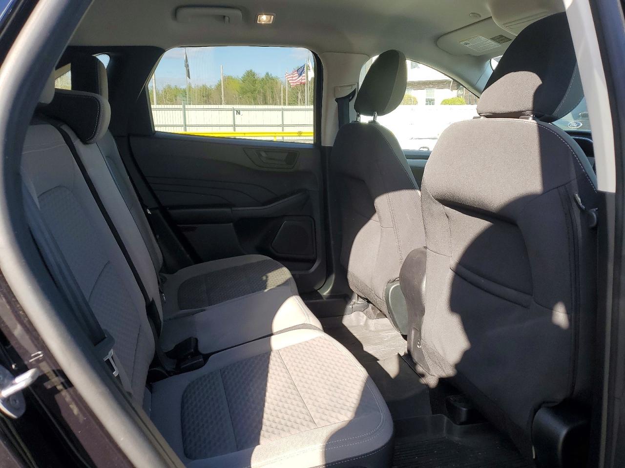 2022 FORD ESCAPE SE photo 21