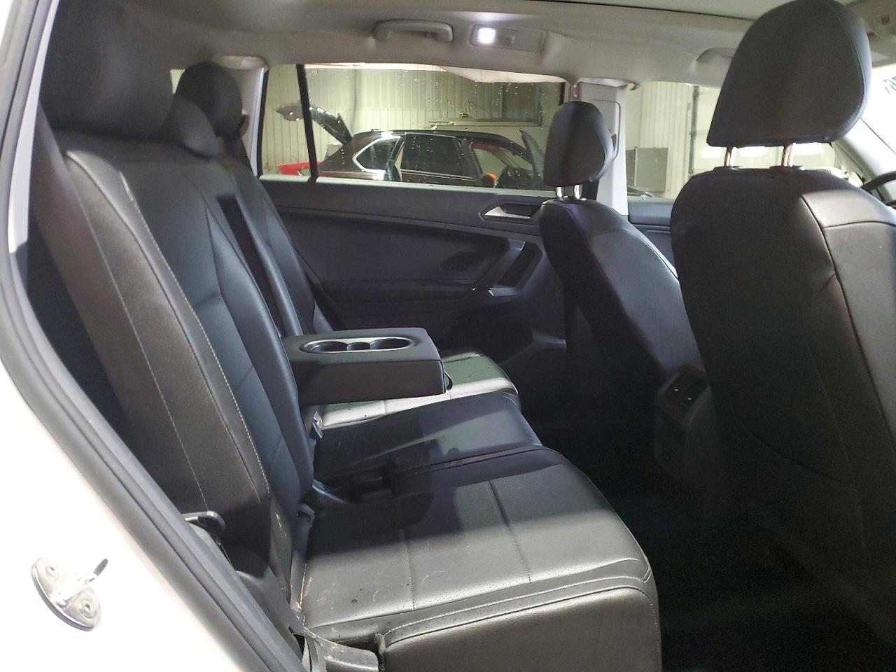 2020 VOLKSWAGEN TIGUAN SE photo 21