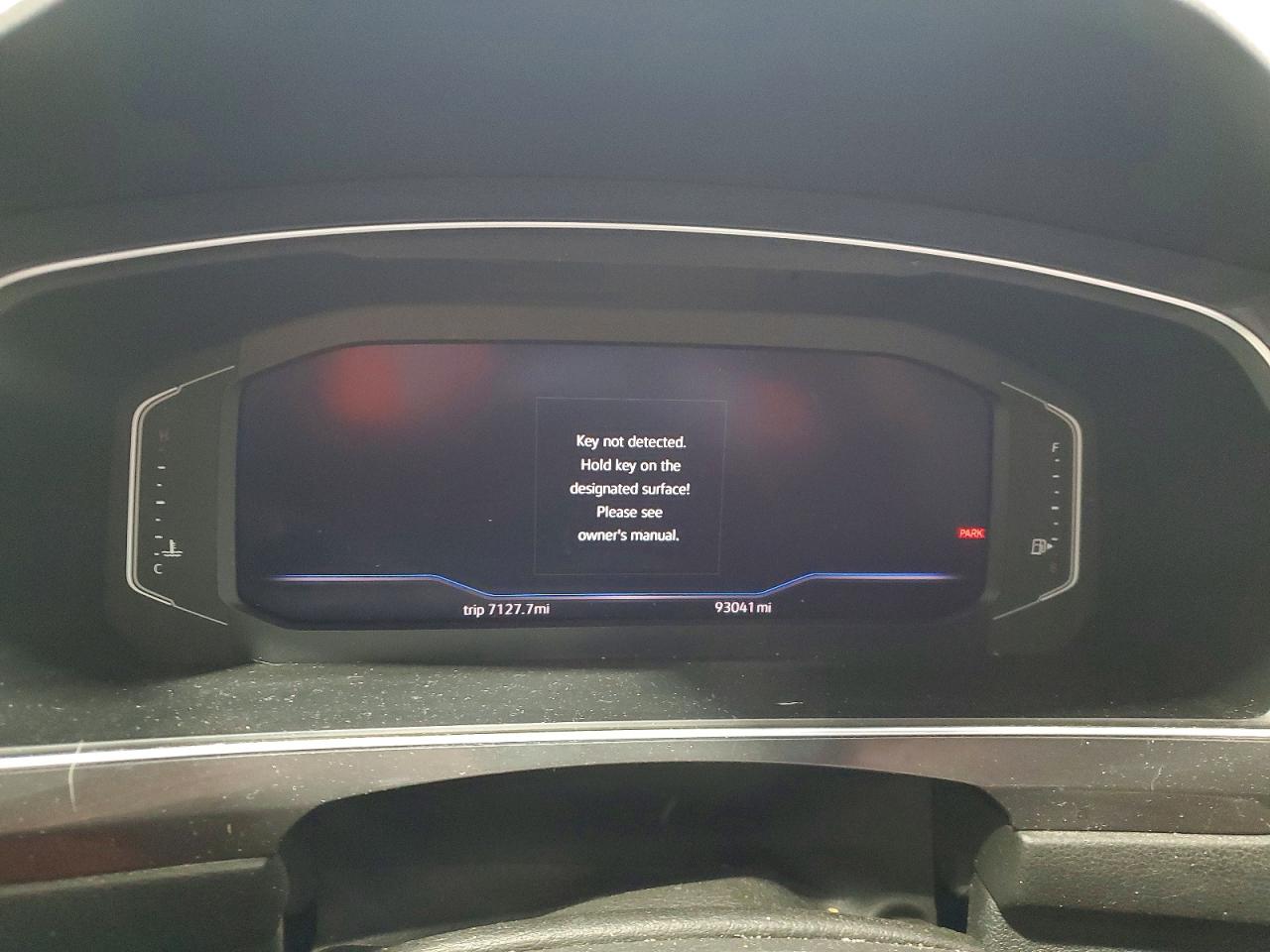 2020 VOLKSWAGEN TIGUAN SE photo 17