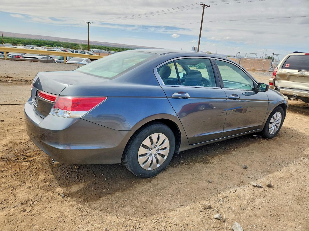 2012 HONDA ACCORD LX photo 5