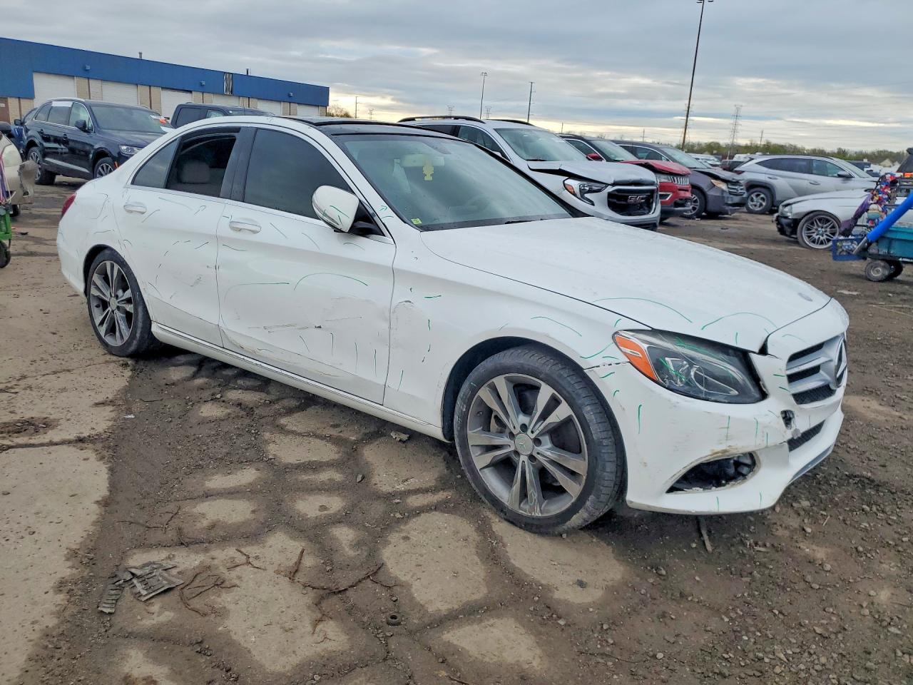 2015 MERCEDES-BENZ C 300 photo 4