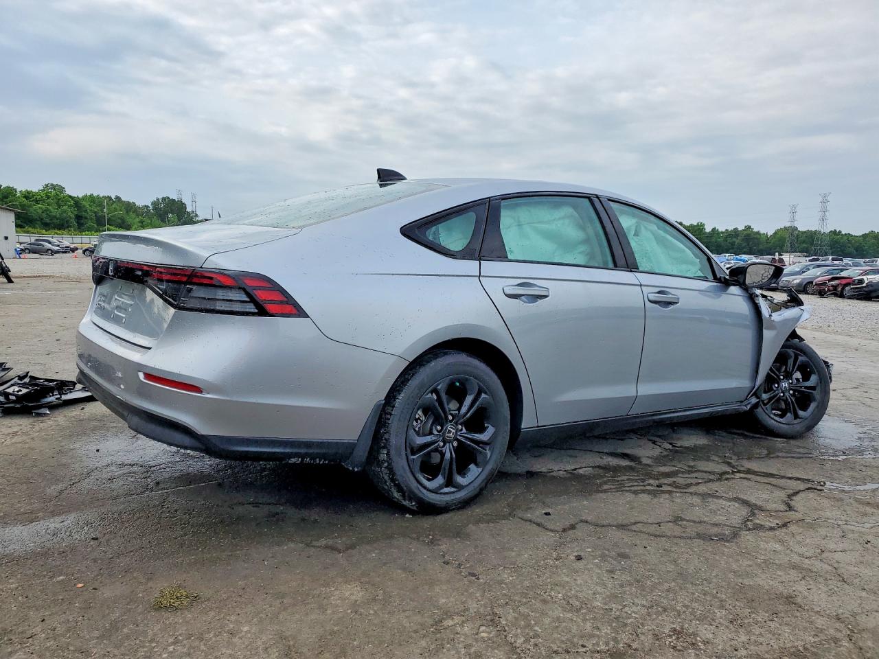 2025 HONDA ACCORD SE photo 7