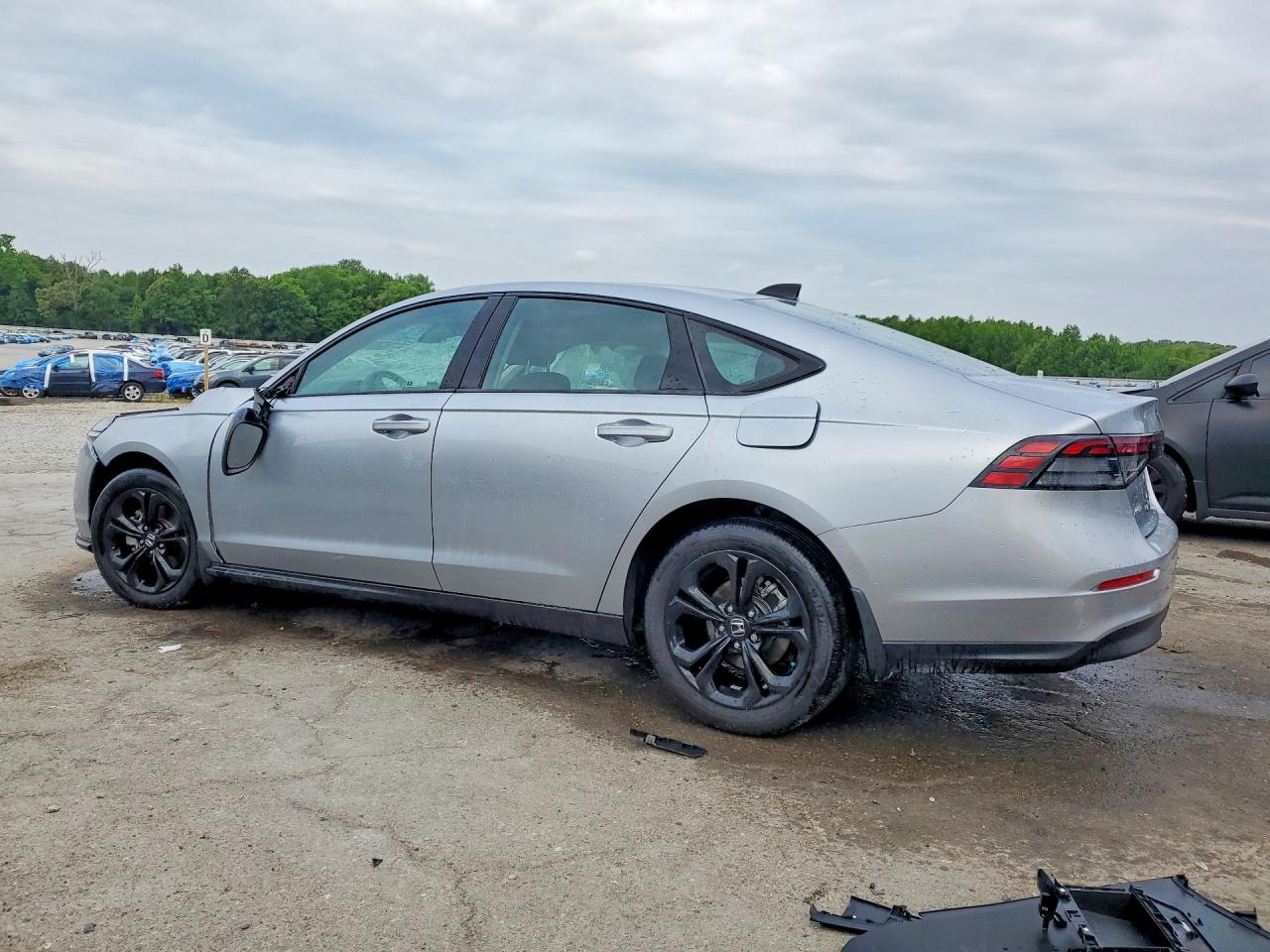 2025 HONDA ACCORD SE photo 4