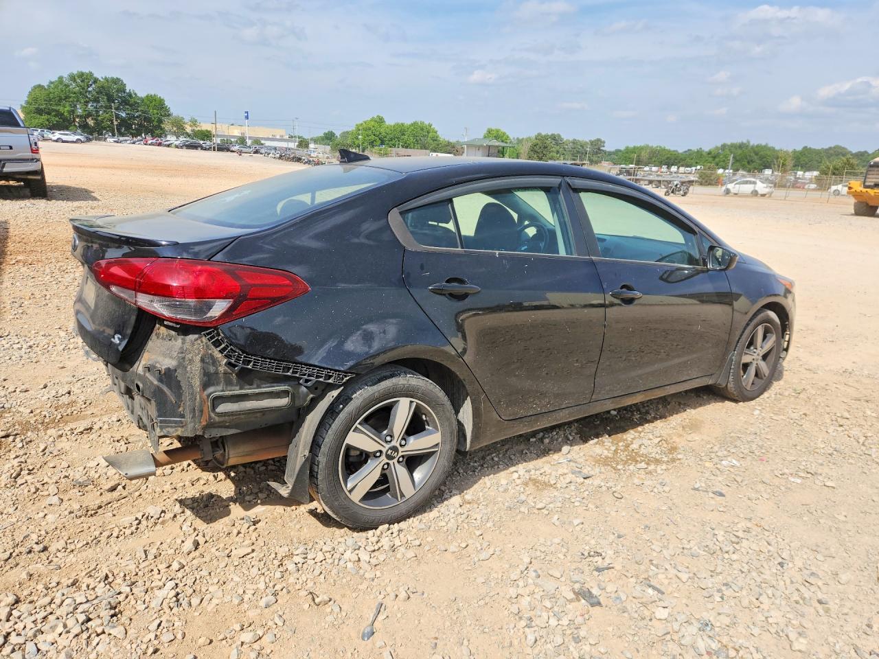 2018 KIA FORTE S photo 5