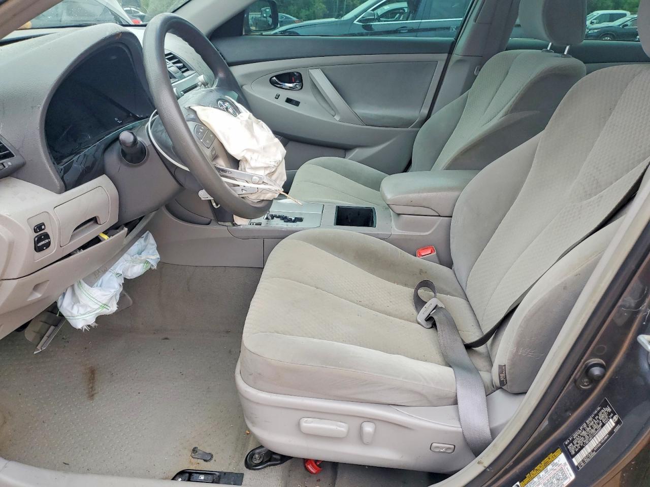 2007 TOYOTA CAMRY LE photo 13