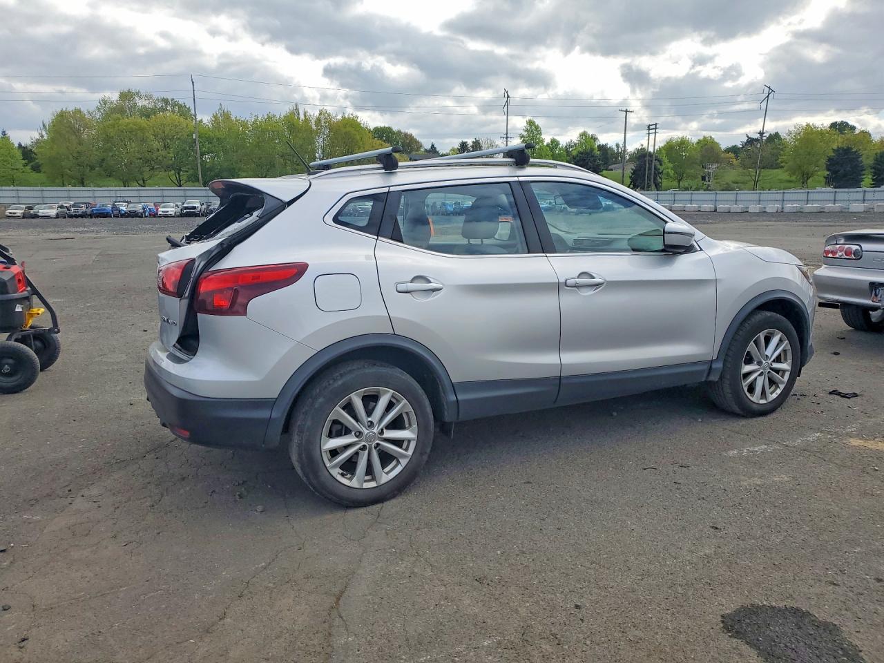 2018 NISSAN ROGUE SPORT SV photo 5