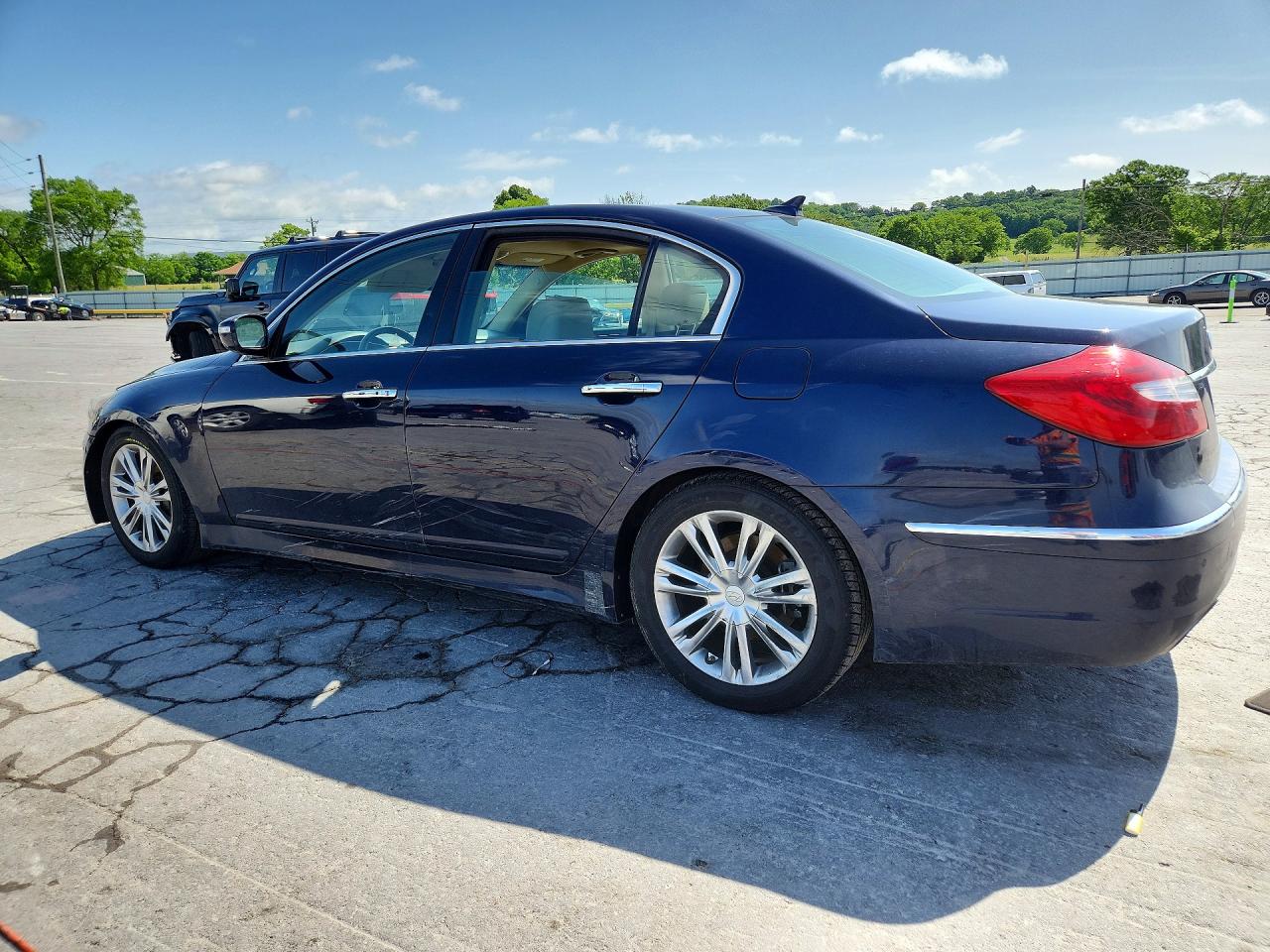 2012 HYUNDAI GENESIS 3.8L photo 4