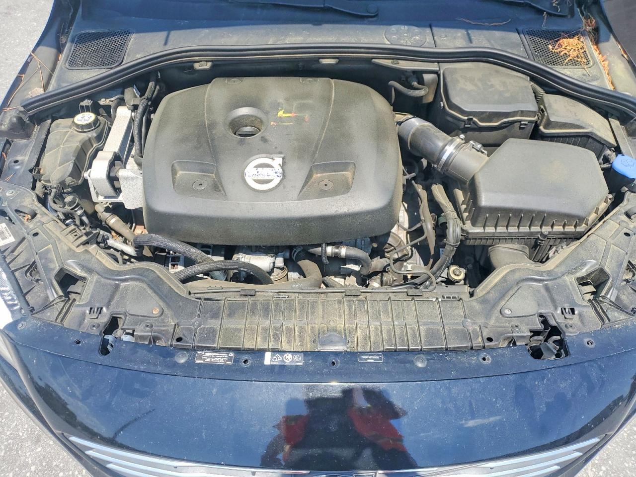 2015 VOLVO S60 PREMIER photo 31