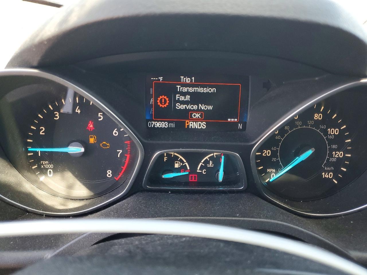 2017 FORD ESCAPE SE photo 9