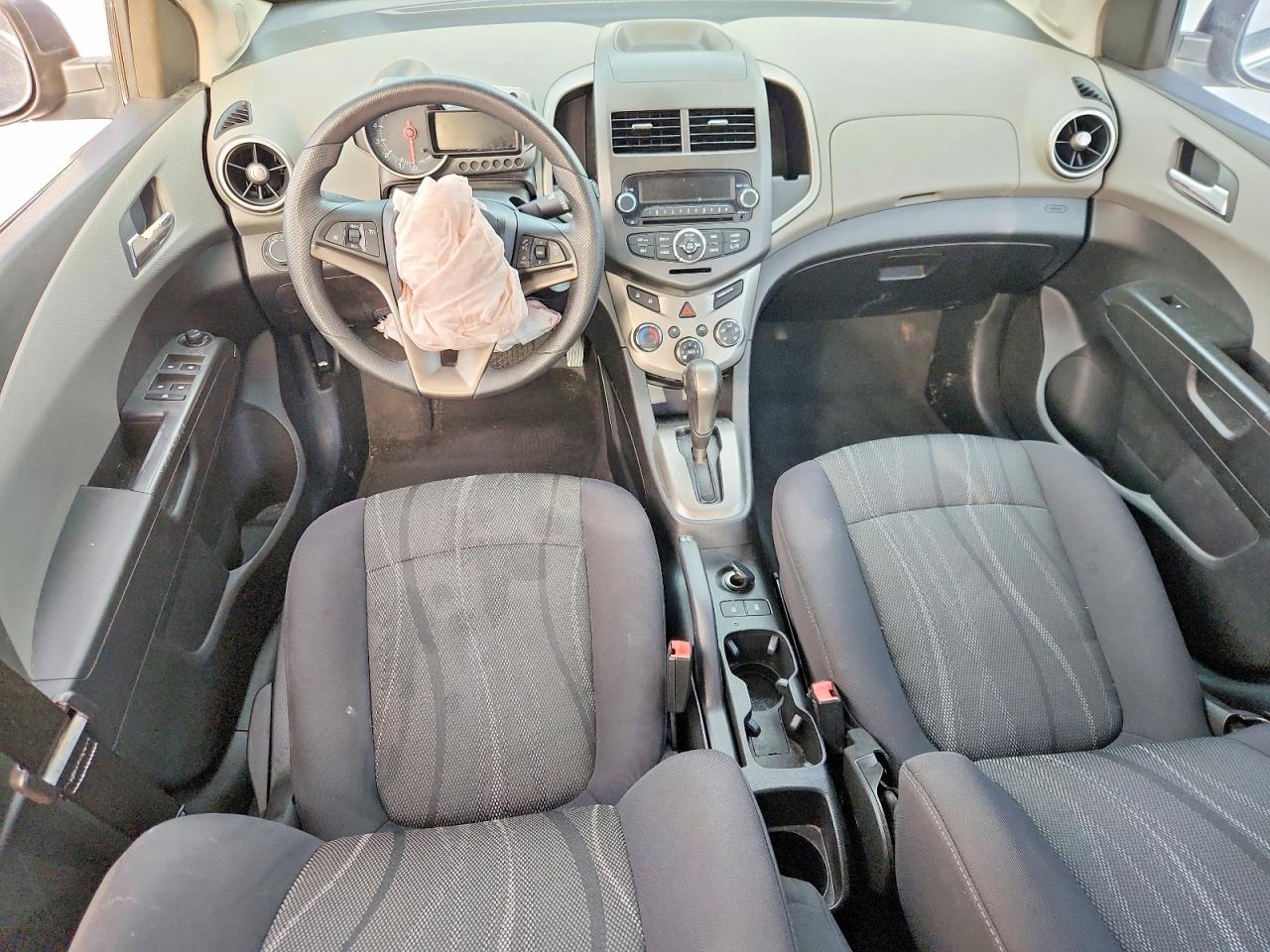 2012 CHEVROLET SONIC LT photo 22