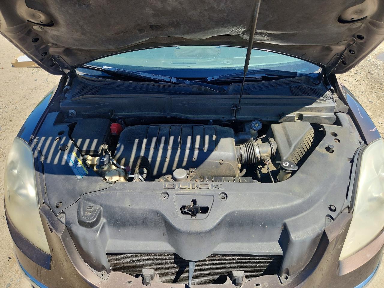 2010 BUICK ENCLAVE CXL photo 34