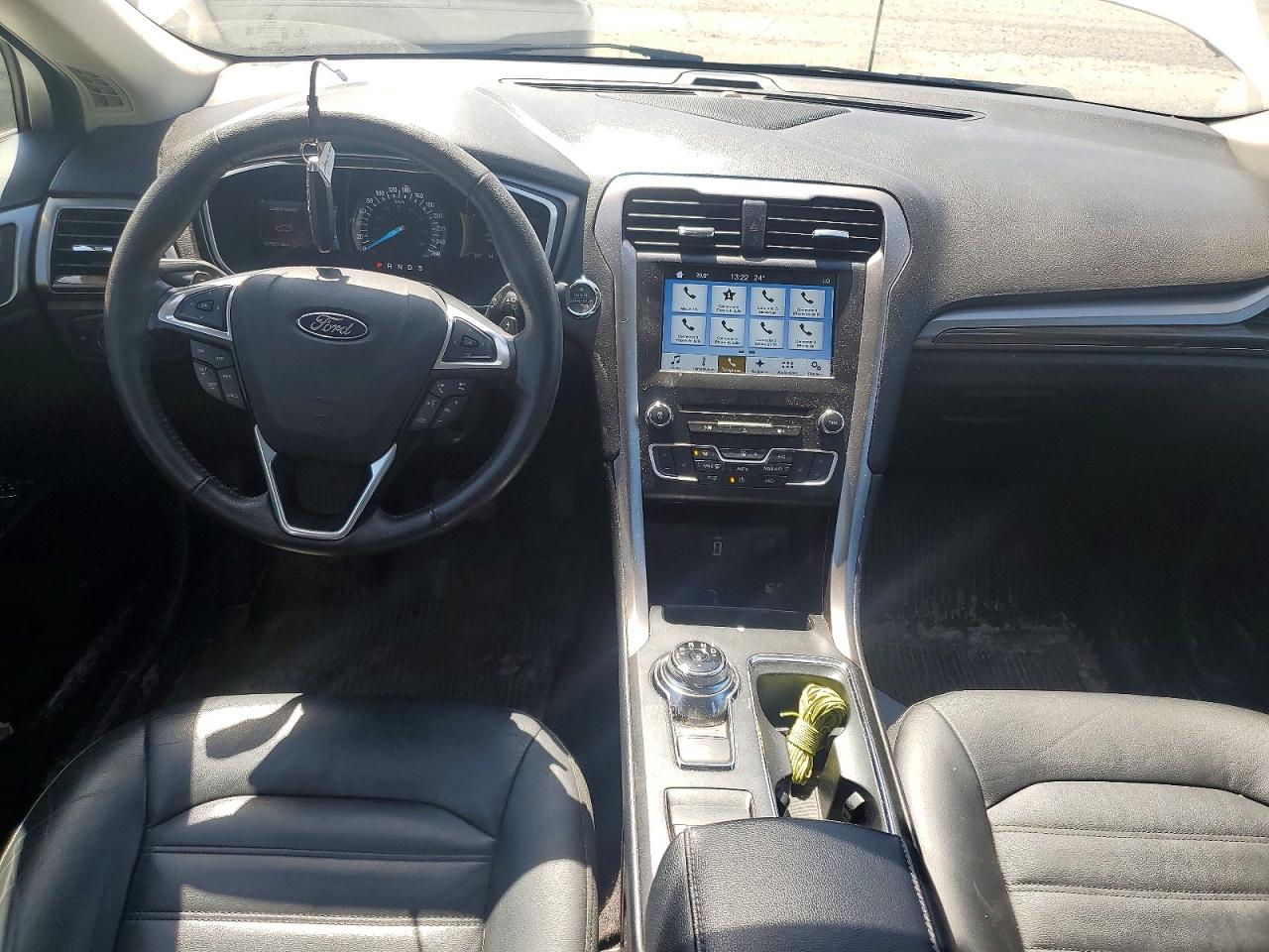 2017 FORD FUSION photo 15