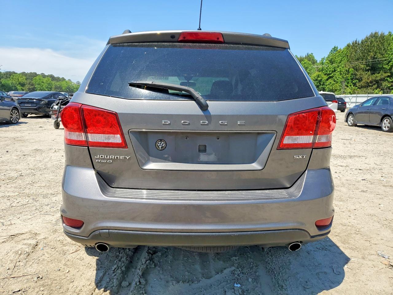 2012 DODGE JOURNEY SXT photo 6