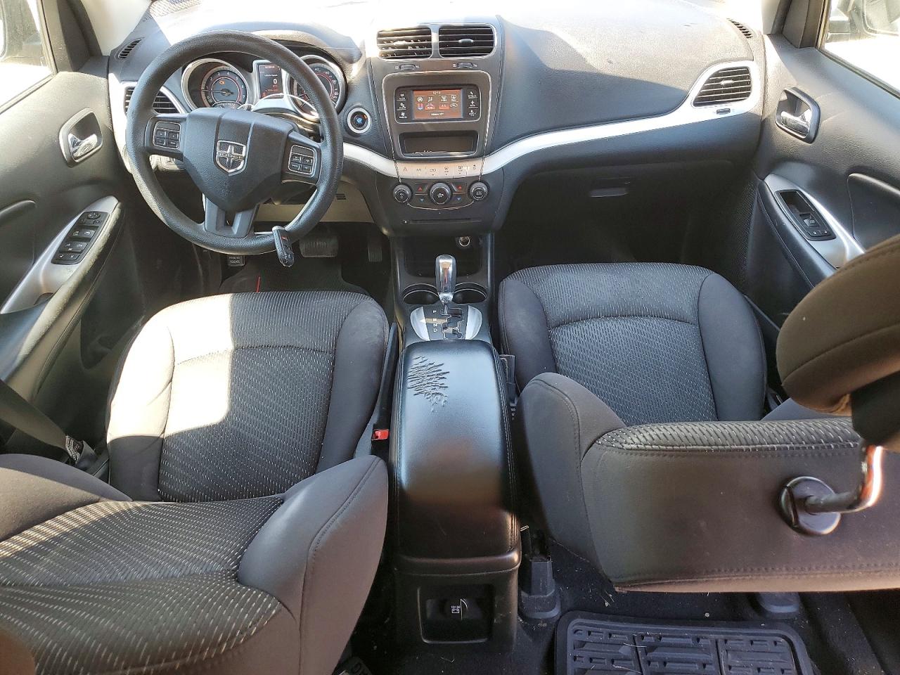 2012 DODGE JOURNEY SXT photo 8