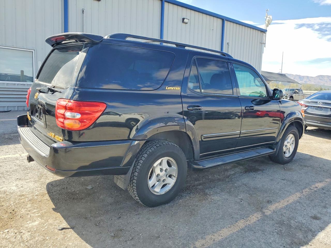 2002 TOYOTA SEQUOIA LIMITED photo 3