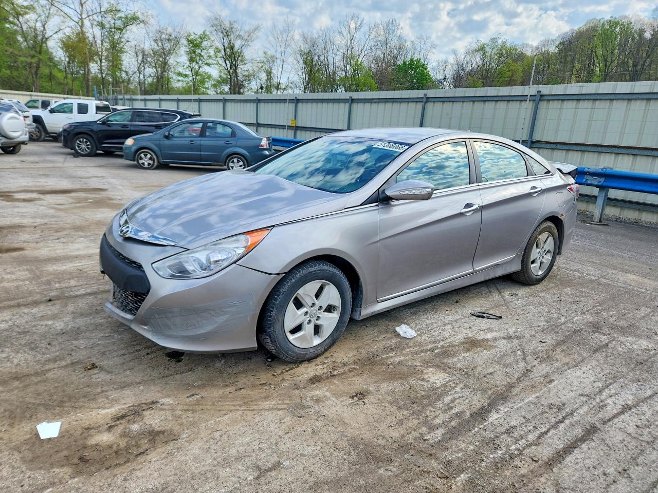 2011 HYUNDAI SONATA