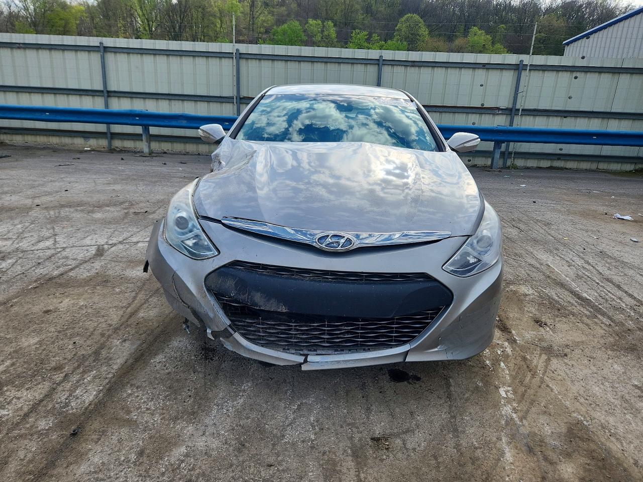 2011 HYUNDAI SONATA HYBRID photo 9