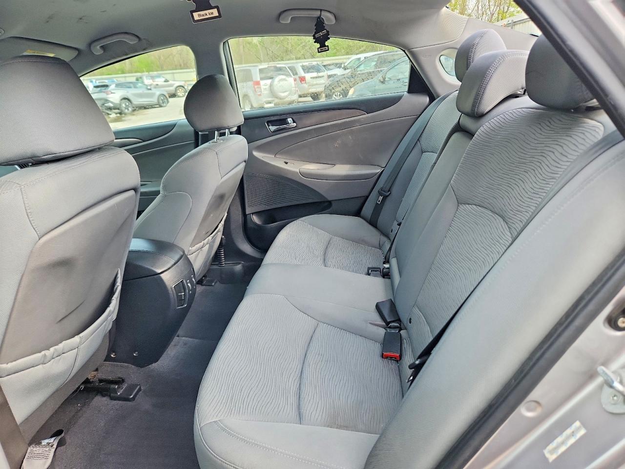 2011 HYUNDAI SONATA HYBRID photo 19