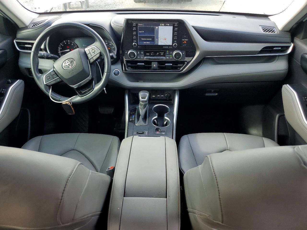2020 TOYOTA HIGHLANDER XLE photo 15