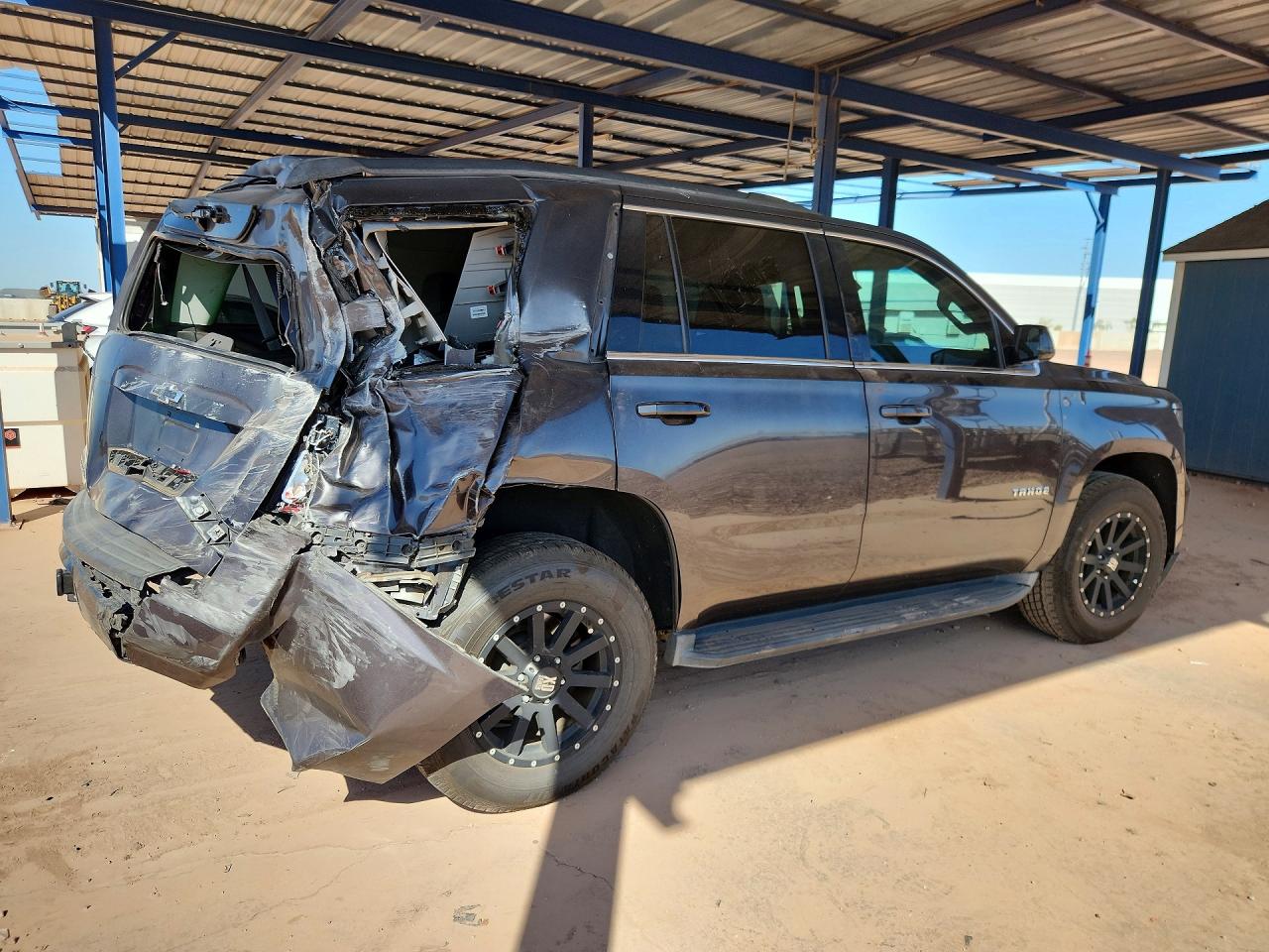 2016 CHEVROLET TAHOE C1500 LS photo 3